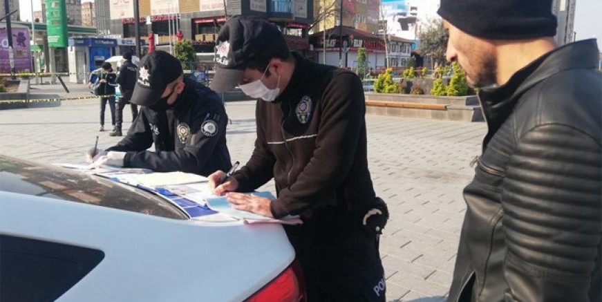 Sokağa çıkma yasağına uymayanlara ceza yağdı