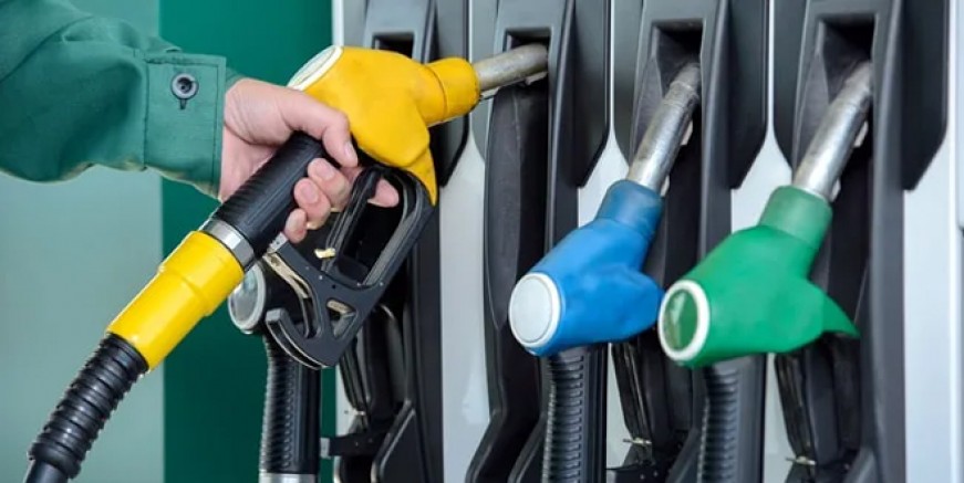 Benzine ve motorine zam