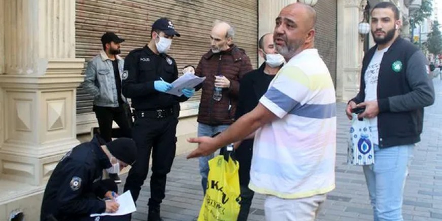 Maskesiz gezen vatandaş bin lira ceza