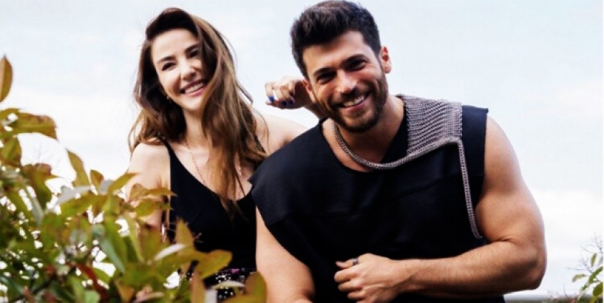 Özge Gürel ile Can Yaman Bay Yanlış’ta buluştular
