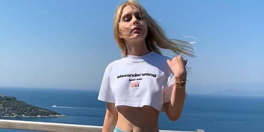 Aleyna Tilki takipçilerini ikiye böldü