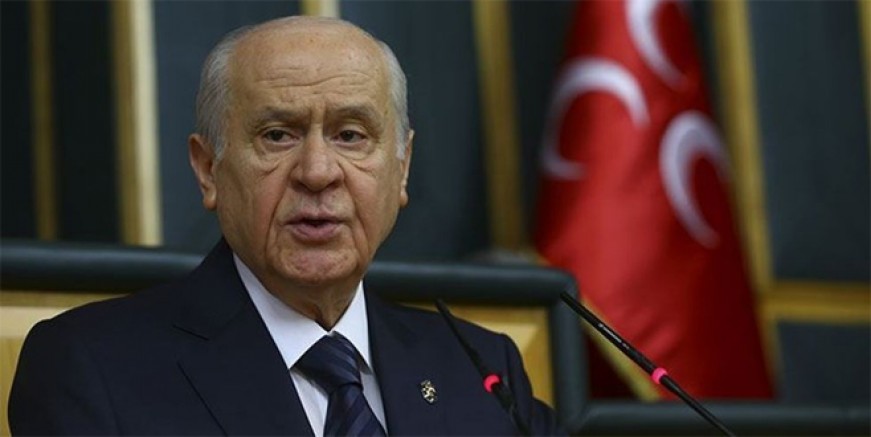 Devlet Bahçeli Twitter’a geri döndü