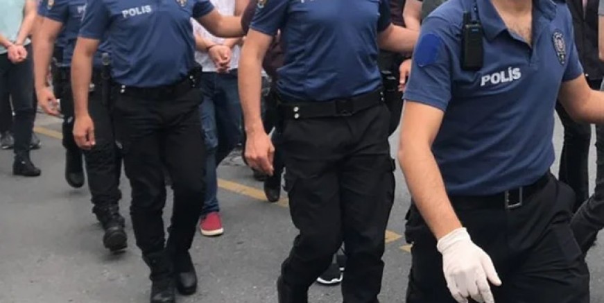 FETÖ’ye darbe; 25 astsubay için gözaltı kararı!