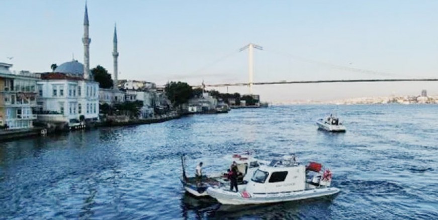 İstanbul’da kaçak midye avcılarına baskın!