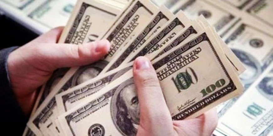 Dolar 8 liraya koşuyor