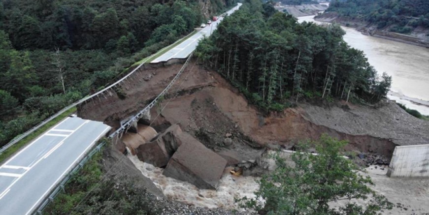 Giresun’u sel vurdu: 5 kişi hayatını kaybetti
