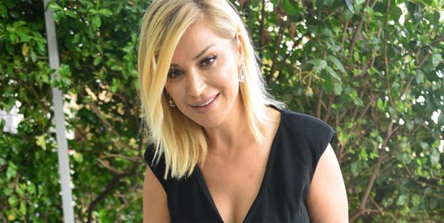 Songül Karlı oğlunu paylaştı