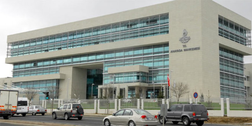 Anayasa Mahkemesi’nden olağanüstü toplantı
