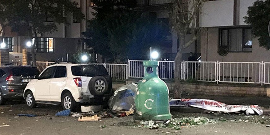 Ataşehir’de çöp konteynerinde patlama