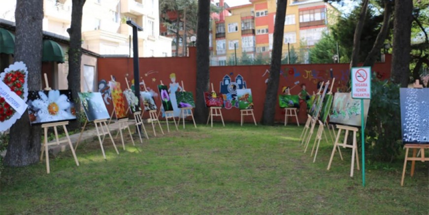 Masal Müzesi’nde Su Perisi Fotoğraf Sergisi açıldı