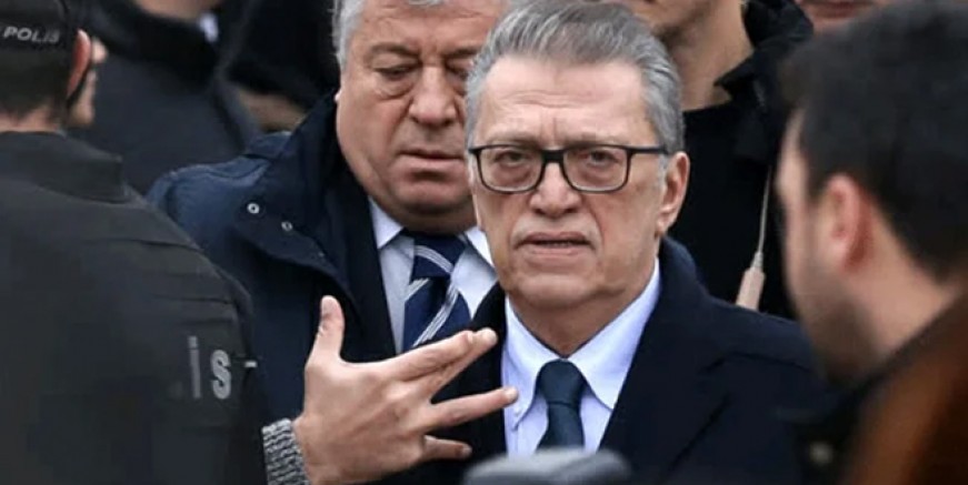 Mesut Yılmaz hayatını kaybetti