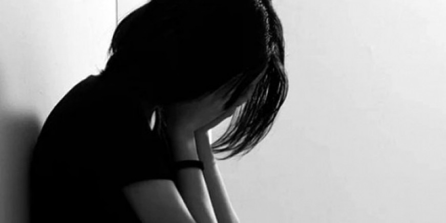 Sanal sevgiliden utanç verici şantaj!