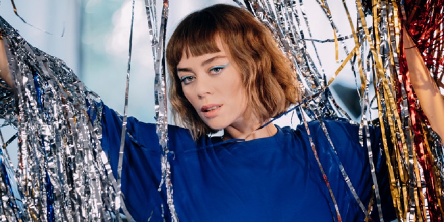 Demet Evgar single çıkarıyor