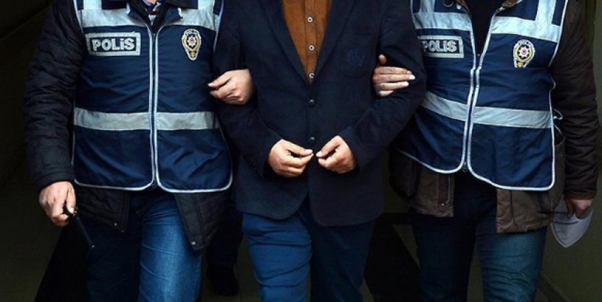 İzmir depreminde aşağılık paylaşımlara 3 tutuklama