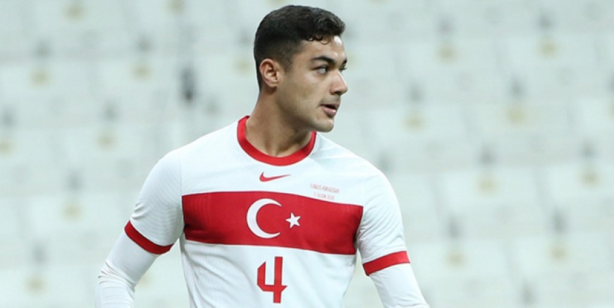 Ozan Kabak’a Liverpool kancası