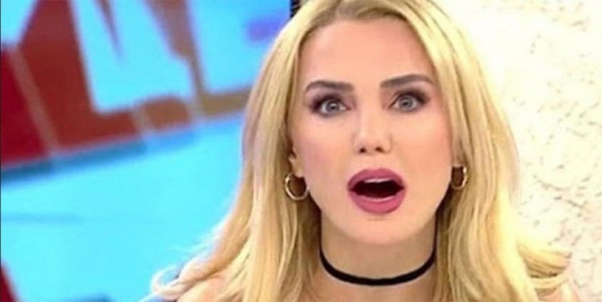 Ece Erken alay konusu oldu!