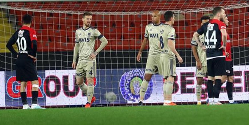 Fenerbahçe defansı Avrupa’nın en kötüsü