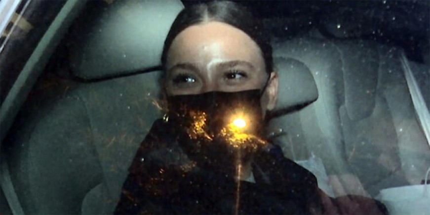 Serenay Sarıkaya sessizliğe büründü