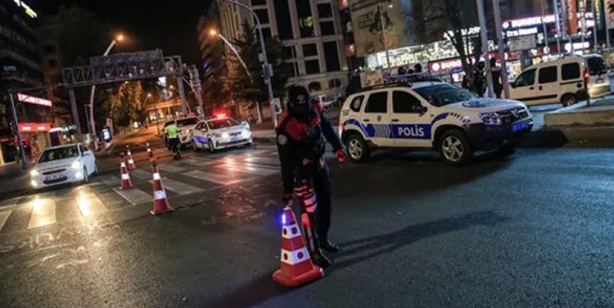 Yılbaşında 4 gün sokağa çıkma yasağı