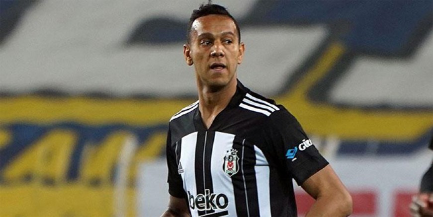 Beşiktaş’ta Josef’in sözleşmesi uzatıldı