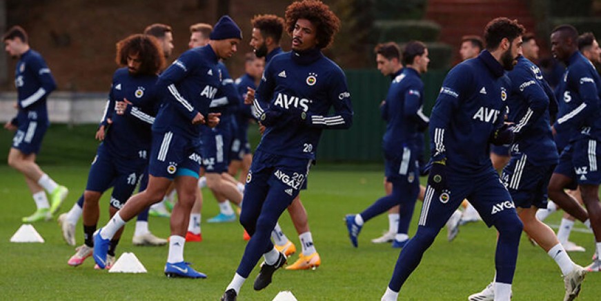 Fenerbahçe’de bomba ayrılıklar