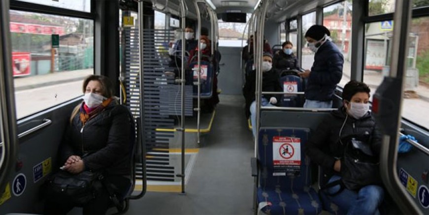 İstanbul’da 20 yaş altına toplu taşıma yasağı