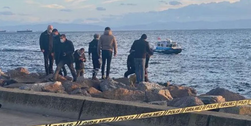 Kartal sahilinde erkek cesedi bulundu