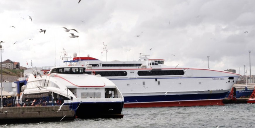 İDO ve BUDO seferlerine fırtına engeli!