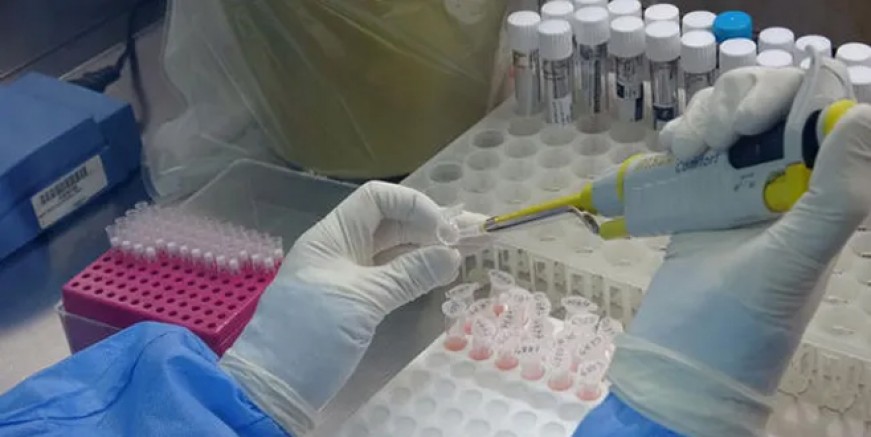 Mutasyona karşı 2 metre mesafe uyarısı