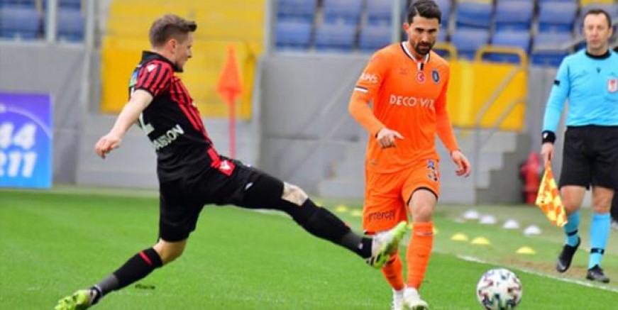 Başakşehir galibiyeti hatırladı!