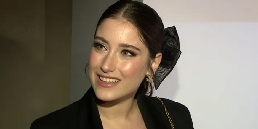 Hazal Kaya da koronavirüse yakalandı