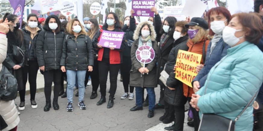 İstanbul Sözleşmesi’nin kaldırılması protesto edildi