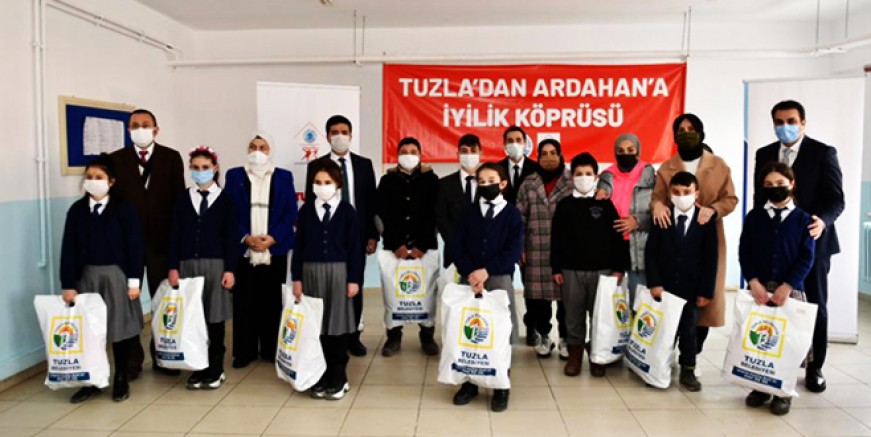 Tuzla’dan Ardahan’a ‘Gönül Elleri’ Köprüsü