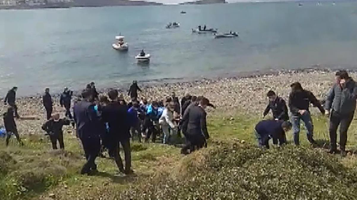 İzmir’de askeri uçak denize düştü!