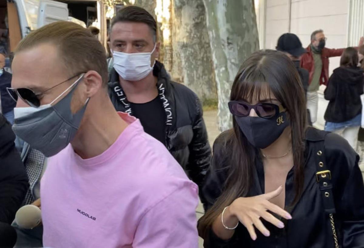 Kerem Bürsin Hande Erçel’i ilan etti