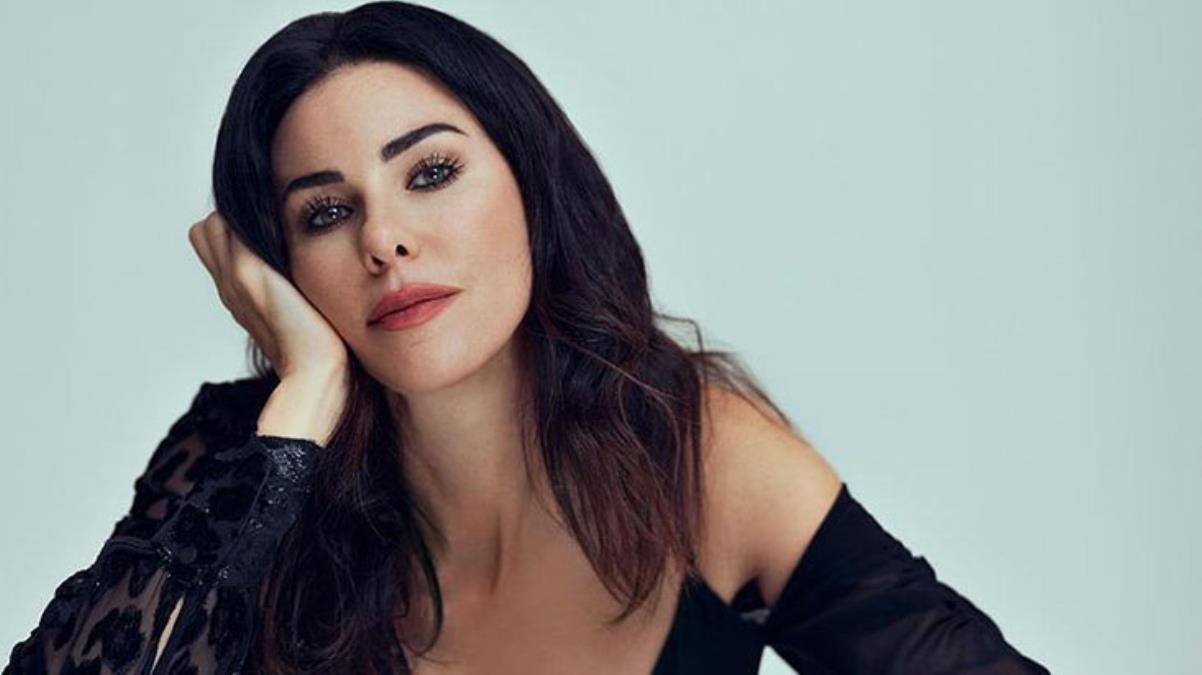 Defne Samyeli beğeni butonunu çökertti