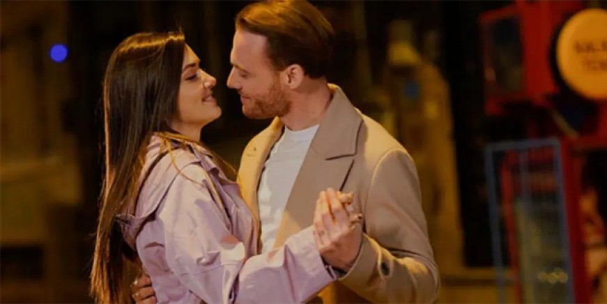 Hande Erçel Kerem Bursin’i itiraf etti