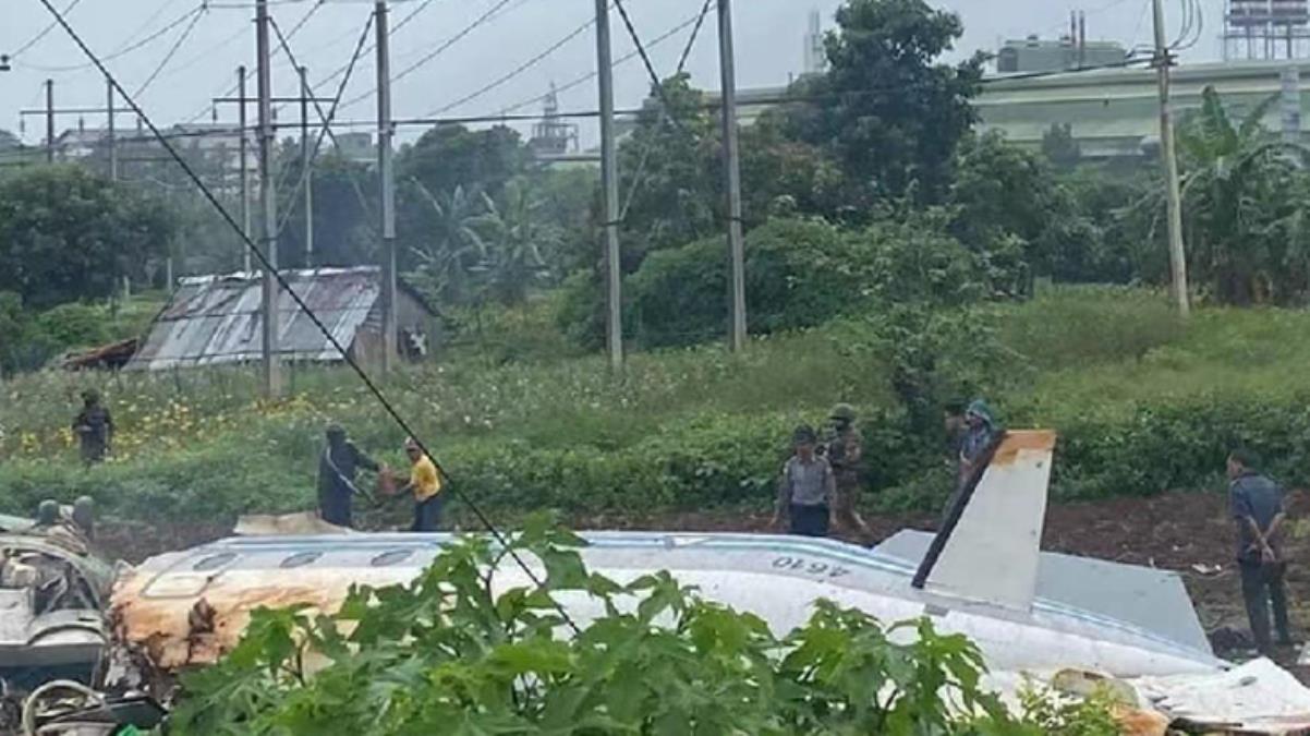 Myanmar’da askeri uçak çelik düştü: 13 ölü