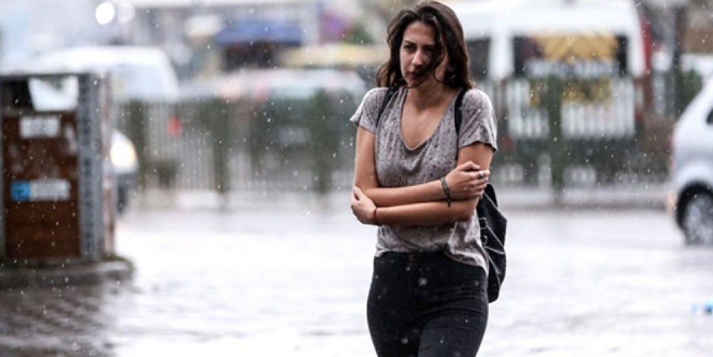 Yağmurlar geliyor güneşe hasret kalacağız