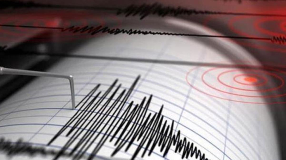 İzmir açıklarında peş peşe 2 deprem