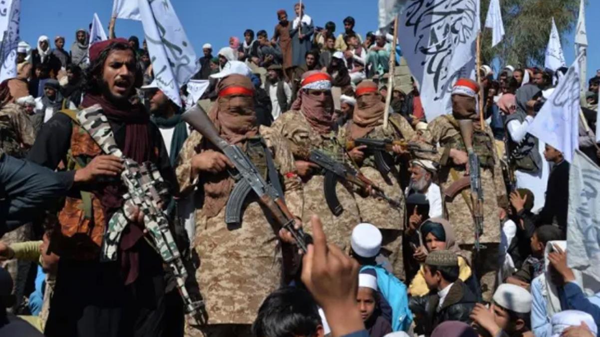 Taliban Kandahar’ı da ele geçirdi