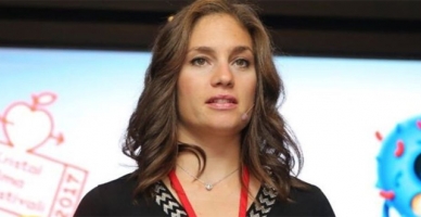 Nevşin Mengü canlı yayında küfür etti