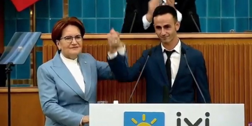 Atanamayan öğretmen Ekrem Demir isyan etti