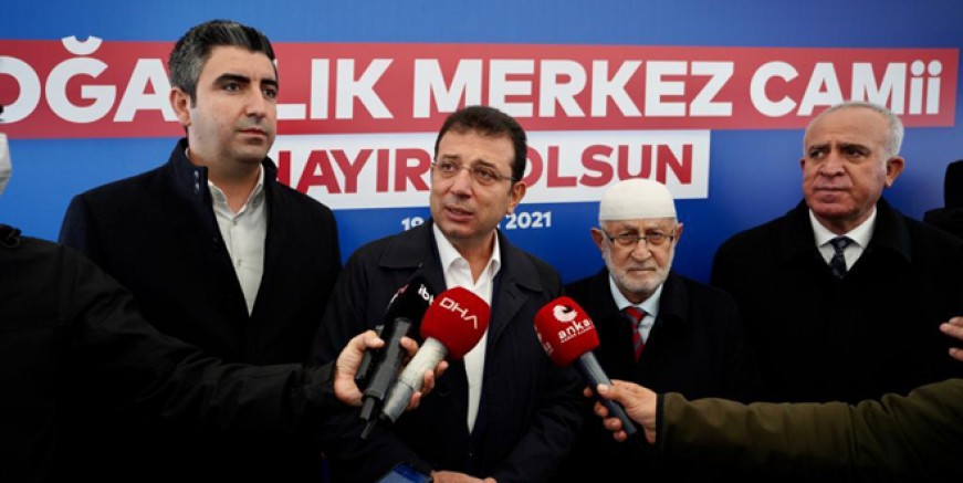 Ekrem İmamoğlu Soğanlık Camii’in ibadete açtı