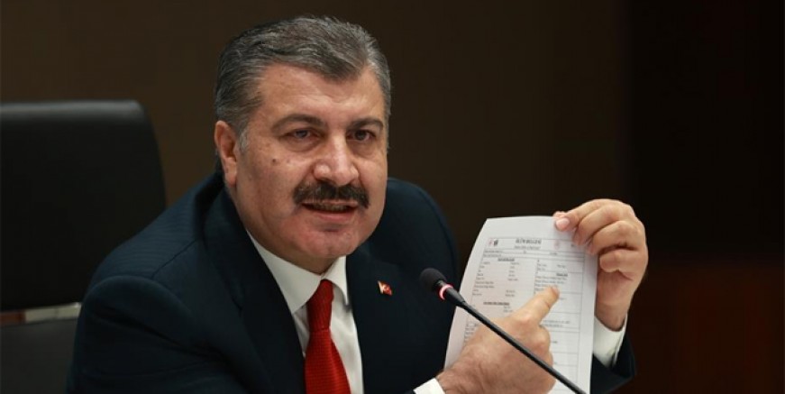 Fahrettin Koca 3 müjdeyi peş peşe sıraladı