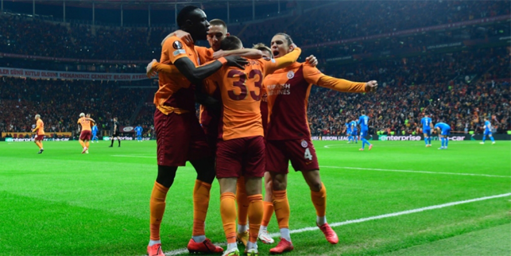 Galatasaray Marsilya’yı gole boğdu