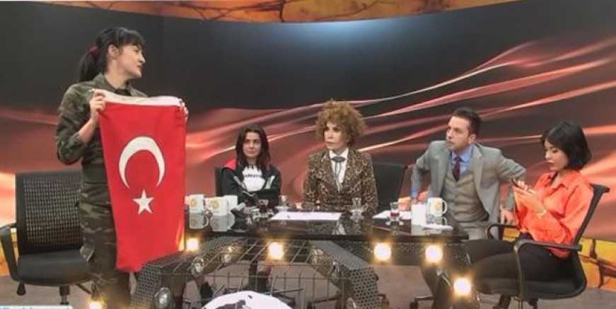 Tuğba Ekinci Nihat Doğan’la kapıştı