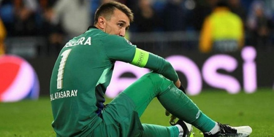 Galatasaray’da Muslera depremi!