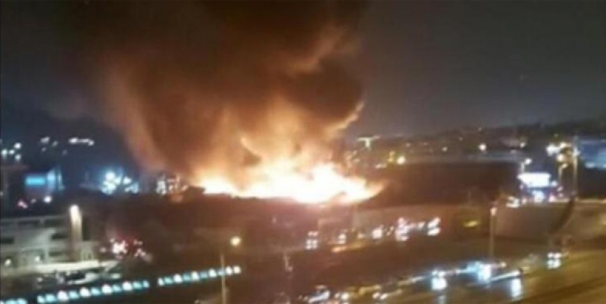 Tuzla’da dev fabrika alev alev yandı