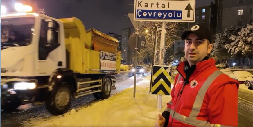 Gökhan Yüksel karla mücadele çalışmalarına katıldı